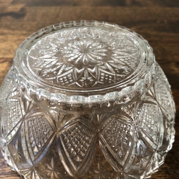 Vintage Kig Indonesia Clear Glass 5" Serving or Trinket Bowl Dish, Pineapple - Picture 3 of 5